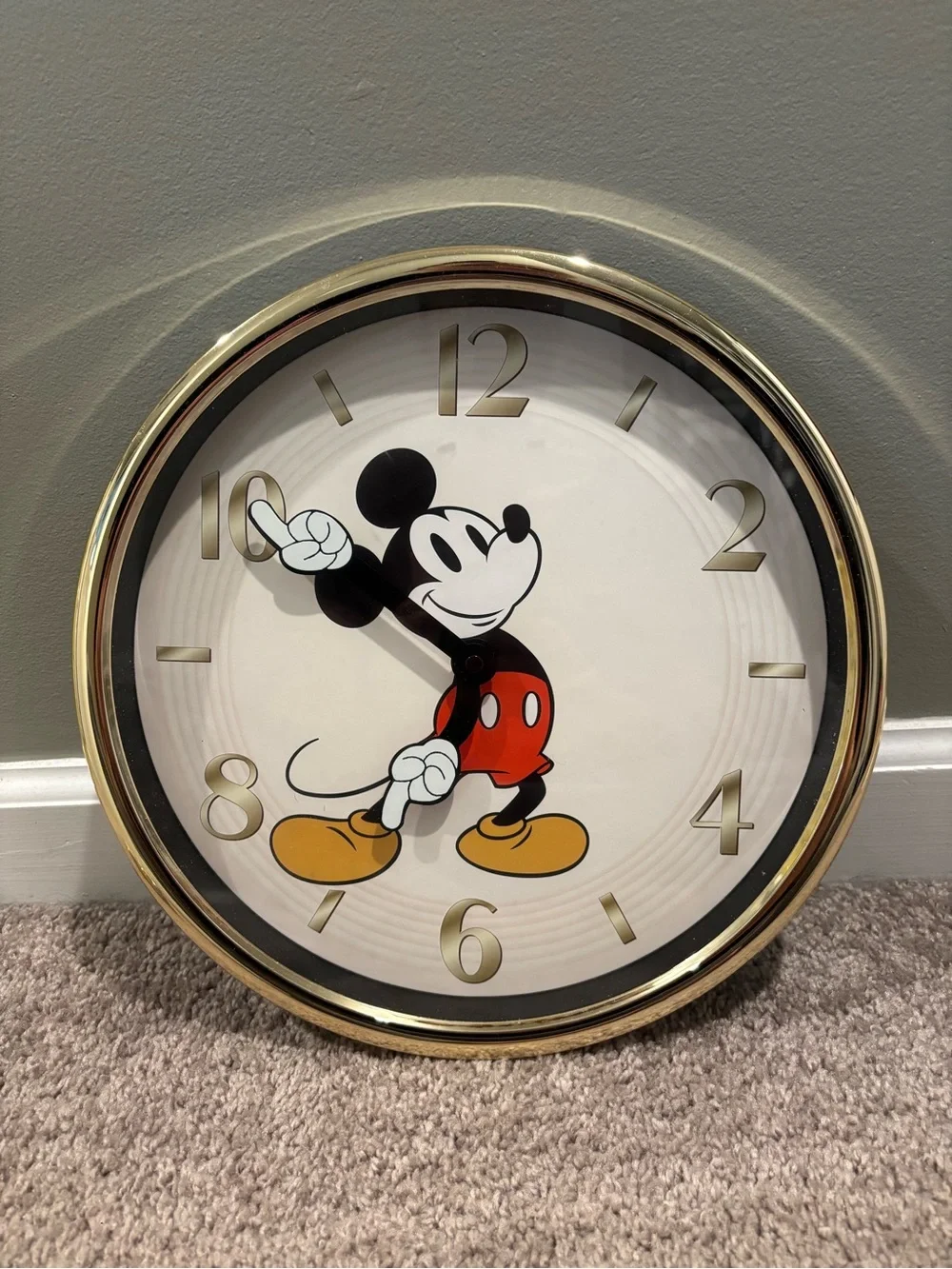 Disney Mickey Mouse Wall Clock Gold Tone Round Frame Disney Franchise Mk3096
